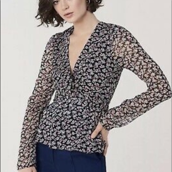 Diane Von Forstenberg 100% silk chiffon blouse top. Just last season. 10. NWT - Picture 1 of 11